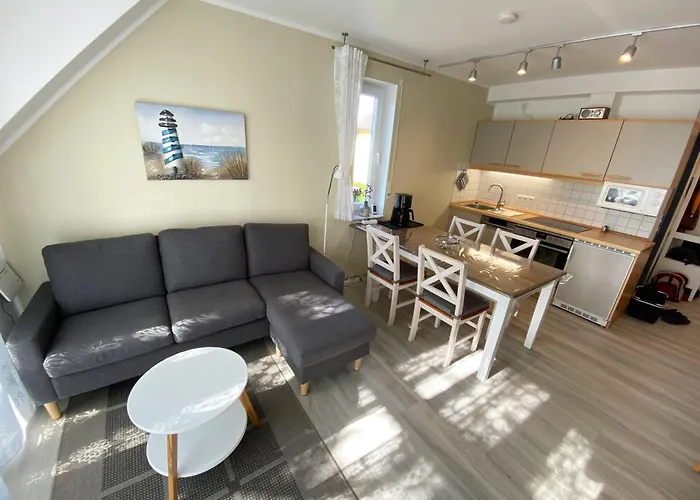 Gemuetliche In Hafennaehe - Fewos Am Hochzeitsberg 16 Appartement Breege